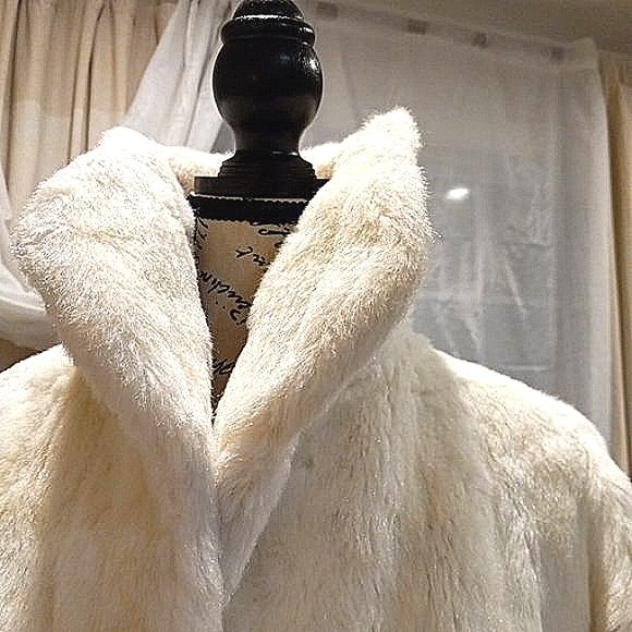 Classy Evening Formal Midi Coat Boxy White Elegant Warm statement sleeve - Picture 8 of 10